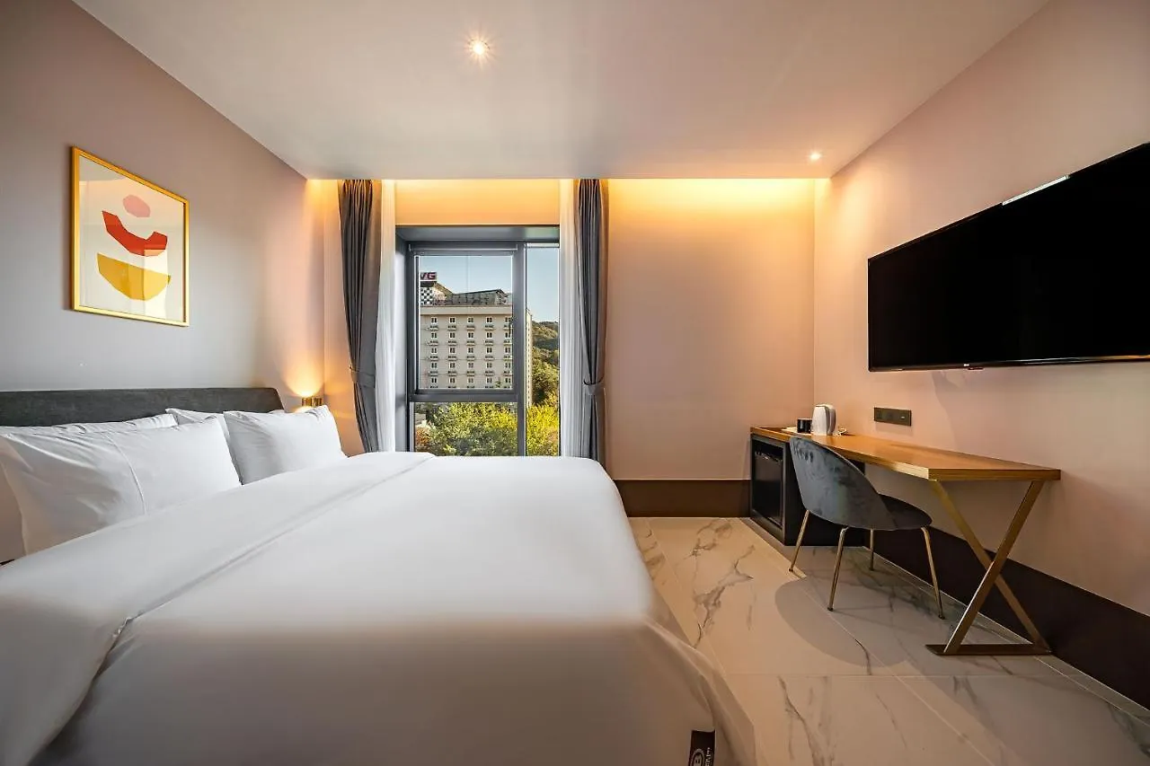 Brown Dot Hotel Signature Busan