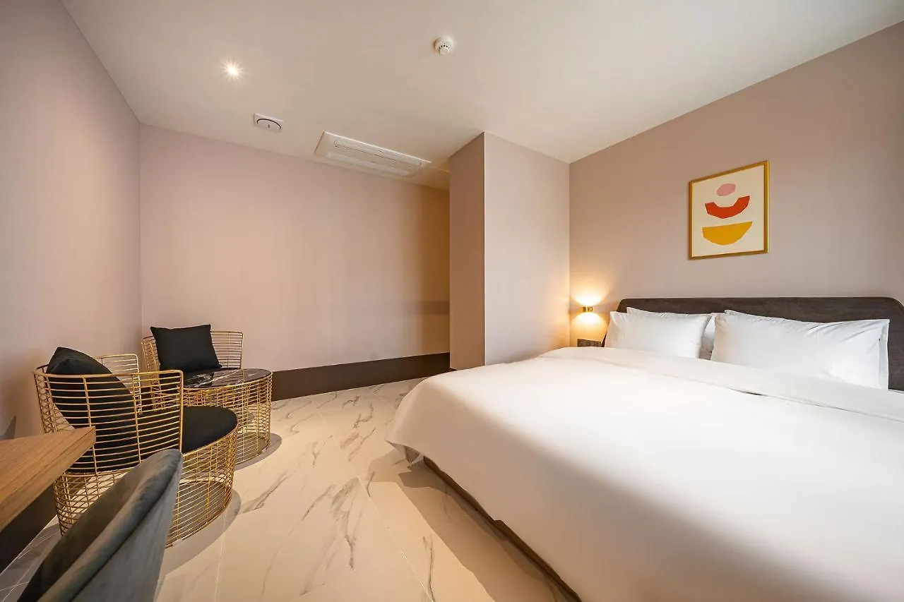 Brown Dot Hotel Signature Busan